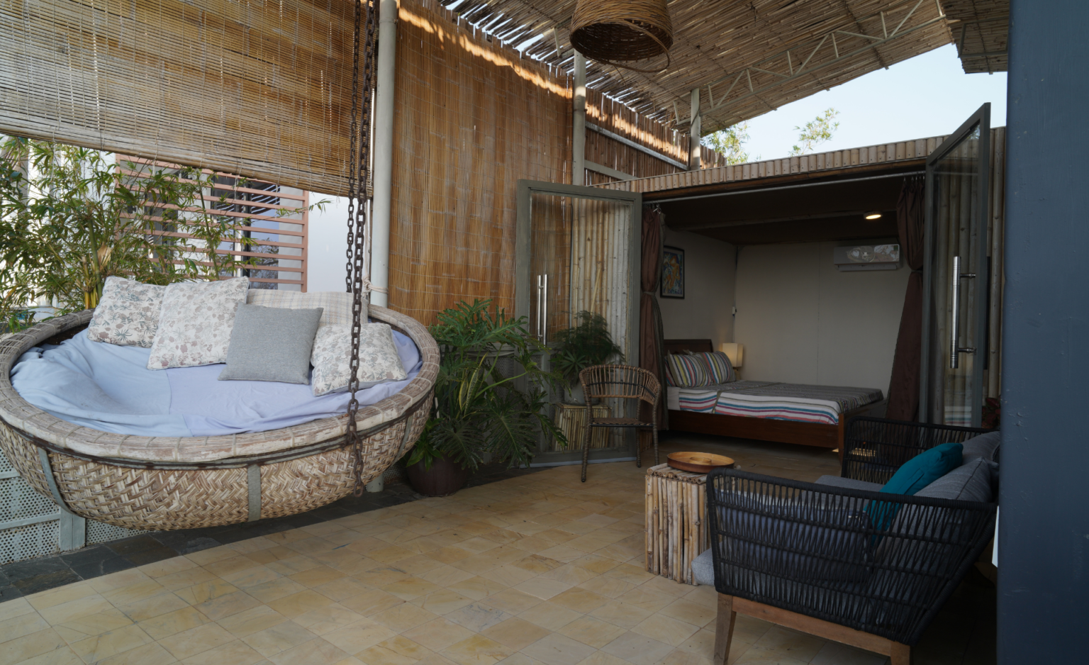 The Penthouse Suite - Cargo Remote - Vietnam's Eco Coastal Retreat